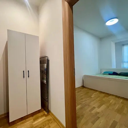 Lush Central Penthouses - Eluxory Apts Skopje Exterior photo