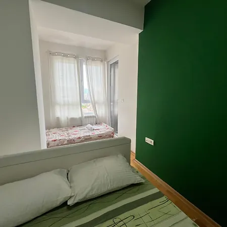 Lush Central Penthouses - Eluxory Apts Skopje Exterior photo