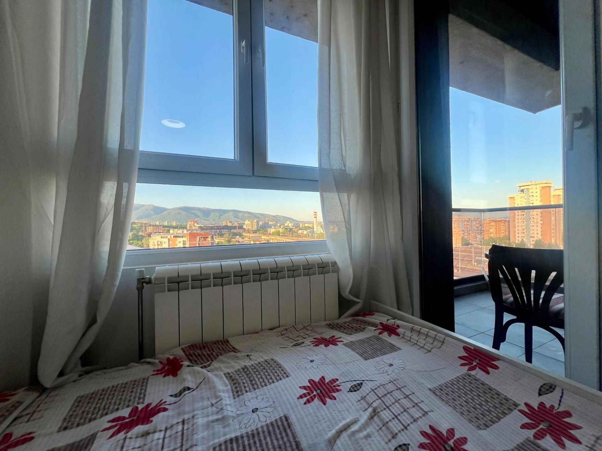 Lush Penthouses - Eluxory Apts Apartment Skopje